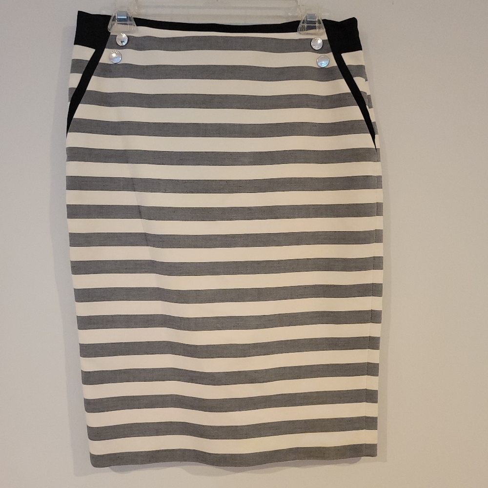 Karen Millen skirt size 8